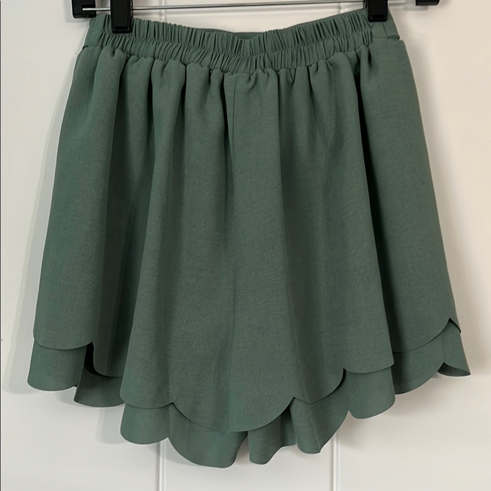 Vici High Waist Scalloped Hem Shorts in Sage Green - Picture 2 of 3